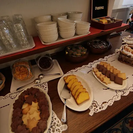 Отель Petit Антаньод