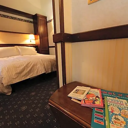 Hotel Petit 3*