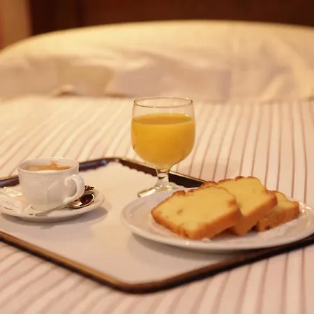 Petit Отель 3*