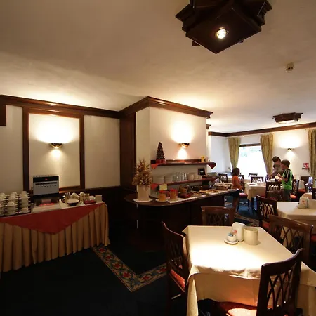 Ξενοδοχείο Petit Antagnod