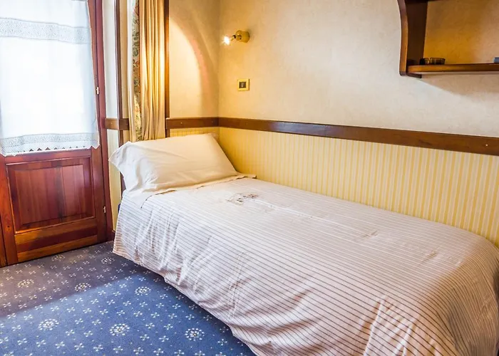 小王子酒店 3* 安塔格诺德